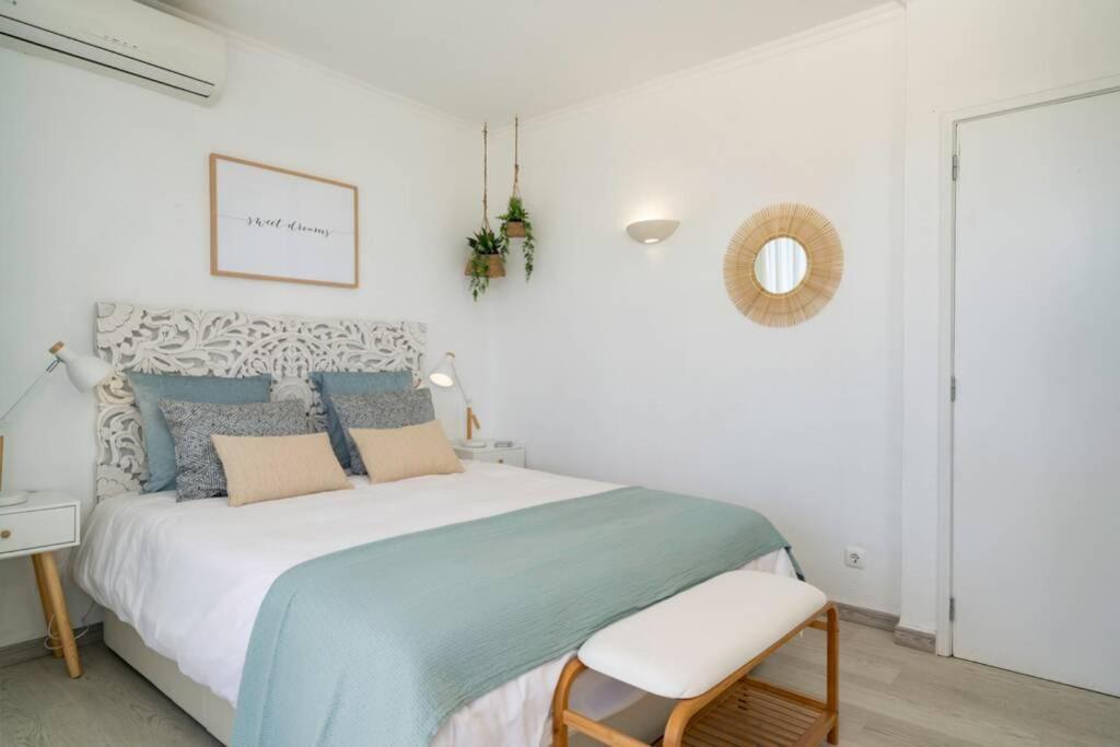 Front Beach Apartment Portimão Eksteriør billede