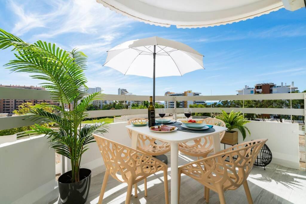 Front Beach Apartment Portimão Eksteriør billede